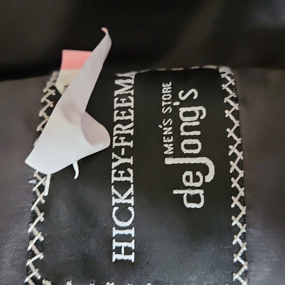 Hickey-Freeman Special Edition Cashmere and Wool Blend Sportcoat - Picture 3 of 4